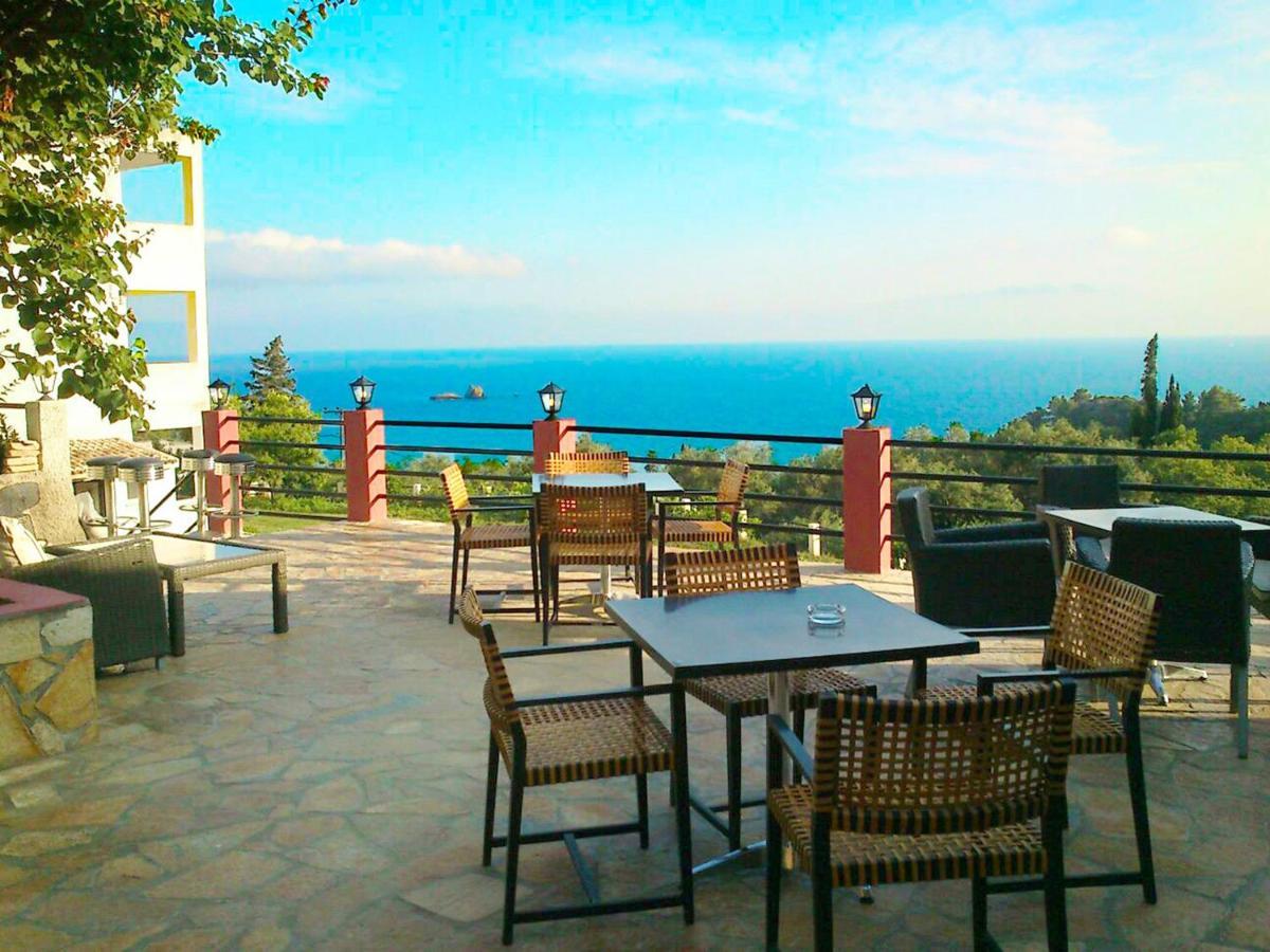 Luxury Loft Apartment With Pool - Pelekas Beach, Corfu Экстерьер фото