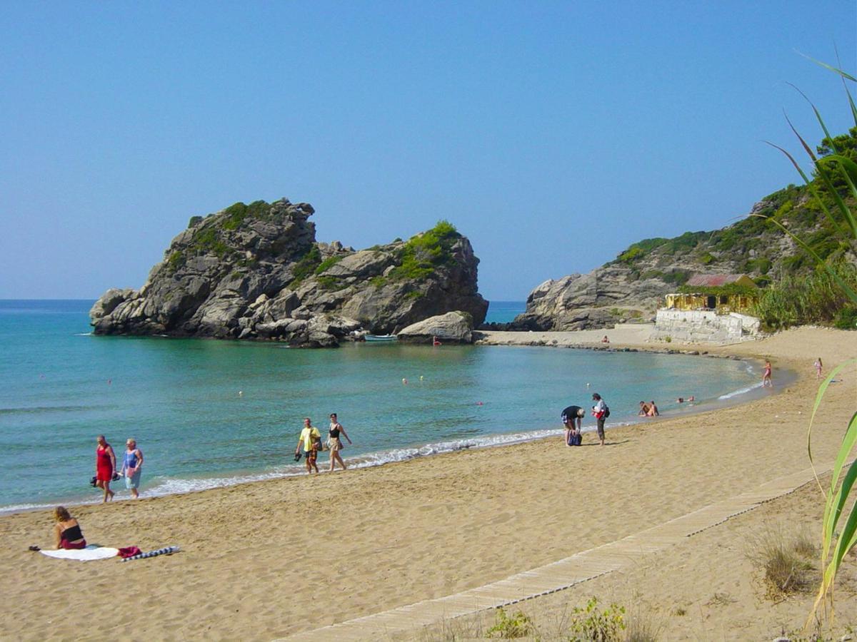 Luxury Loft Apartment With Pool - Pelekas Beach, Corfu Экстерьер фото